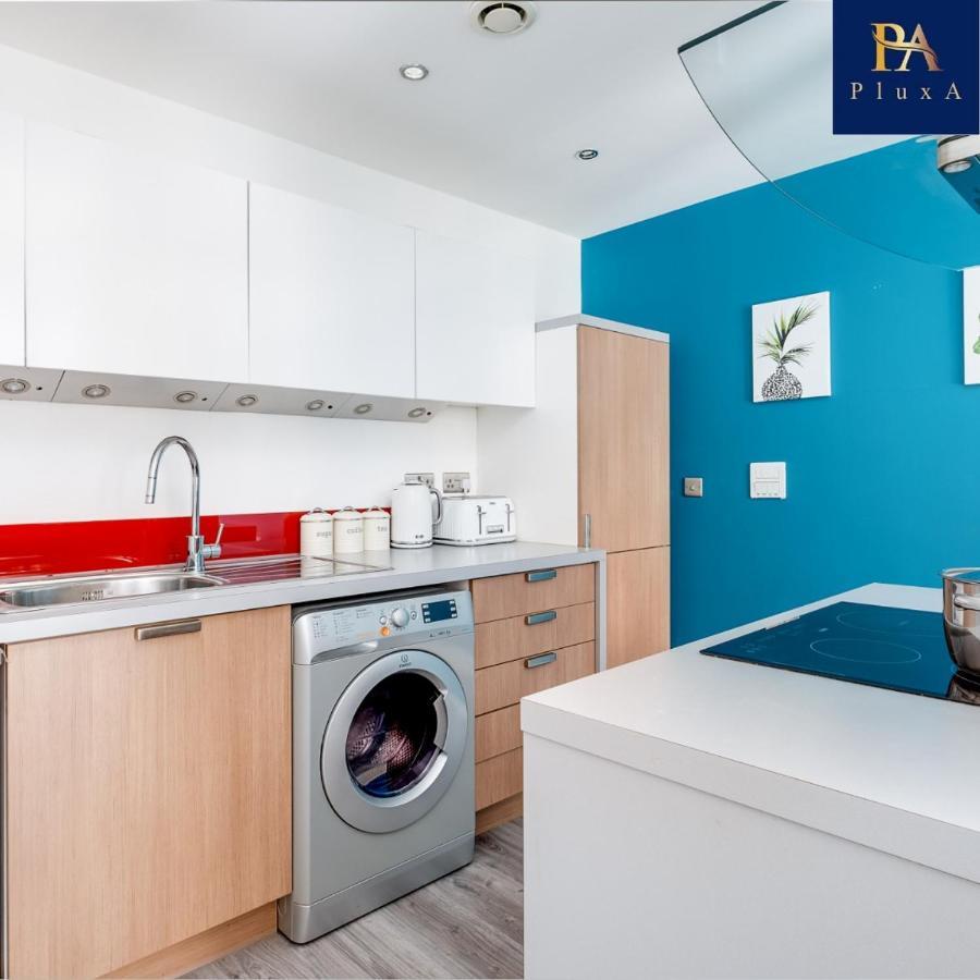 Pluxa Vivid Veranda Beautiful City Centre Apartment With Free Parking Бірмінгем Екстер'єр фото