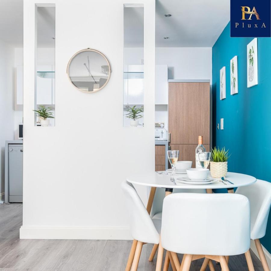Pluxa Vivid Veranda Beautiful City Centre Apartment With Free Parking Бірмінгем Екстер'єр фото